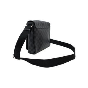 Louis Vuitton Black Bag Graphite Shoulder District Damier